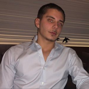 Meet your Posher, Thanasi